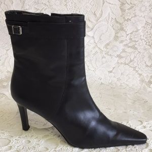 Ralph Lauren Pointed Toe Heels Ankle Booties Black